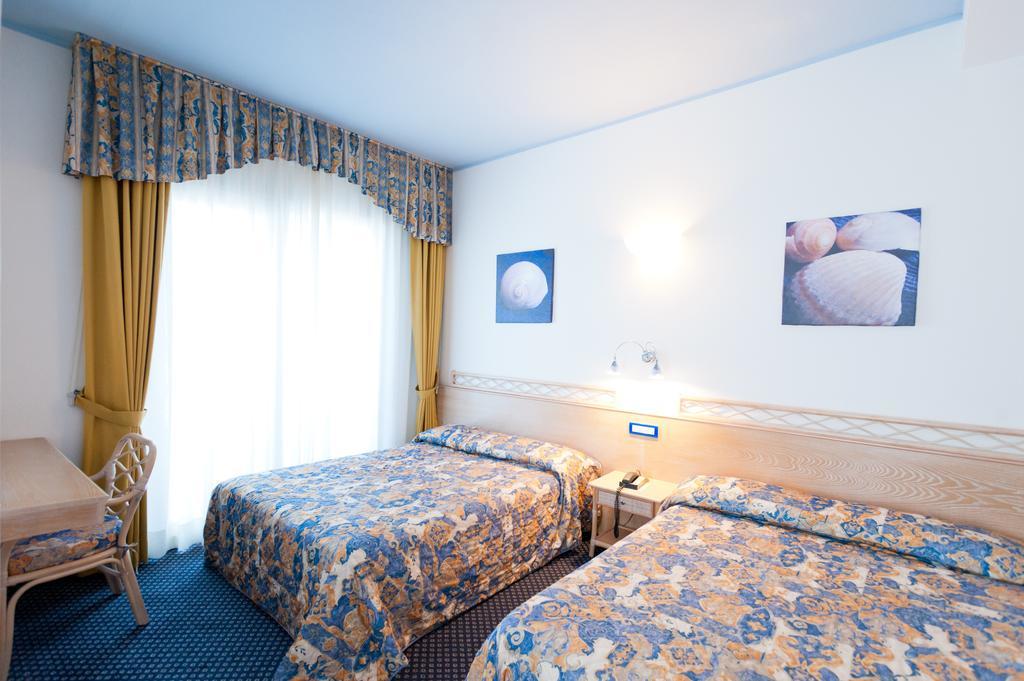 El Cid Campeador - Family Hotel Rimini Esterno foto