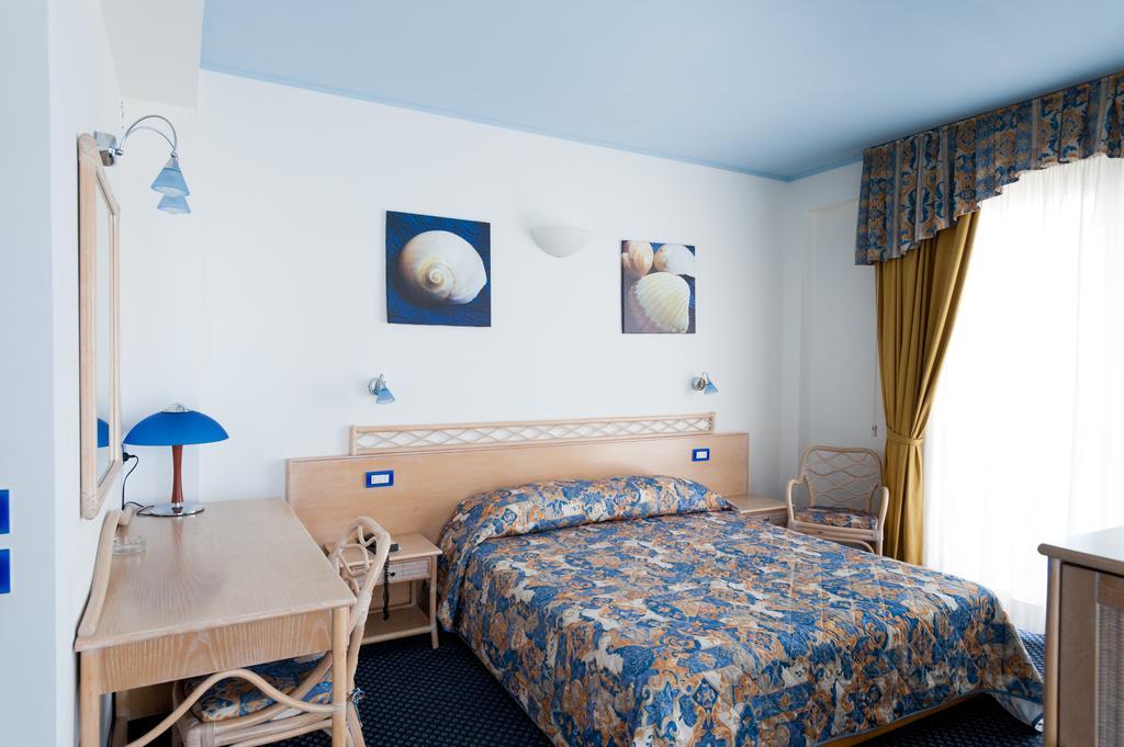 El Cid Campeador - Family Hotel Rimini Esterno foto