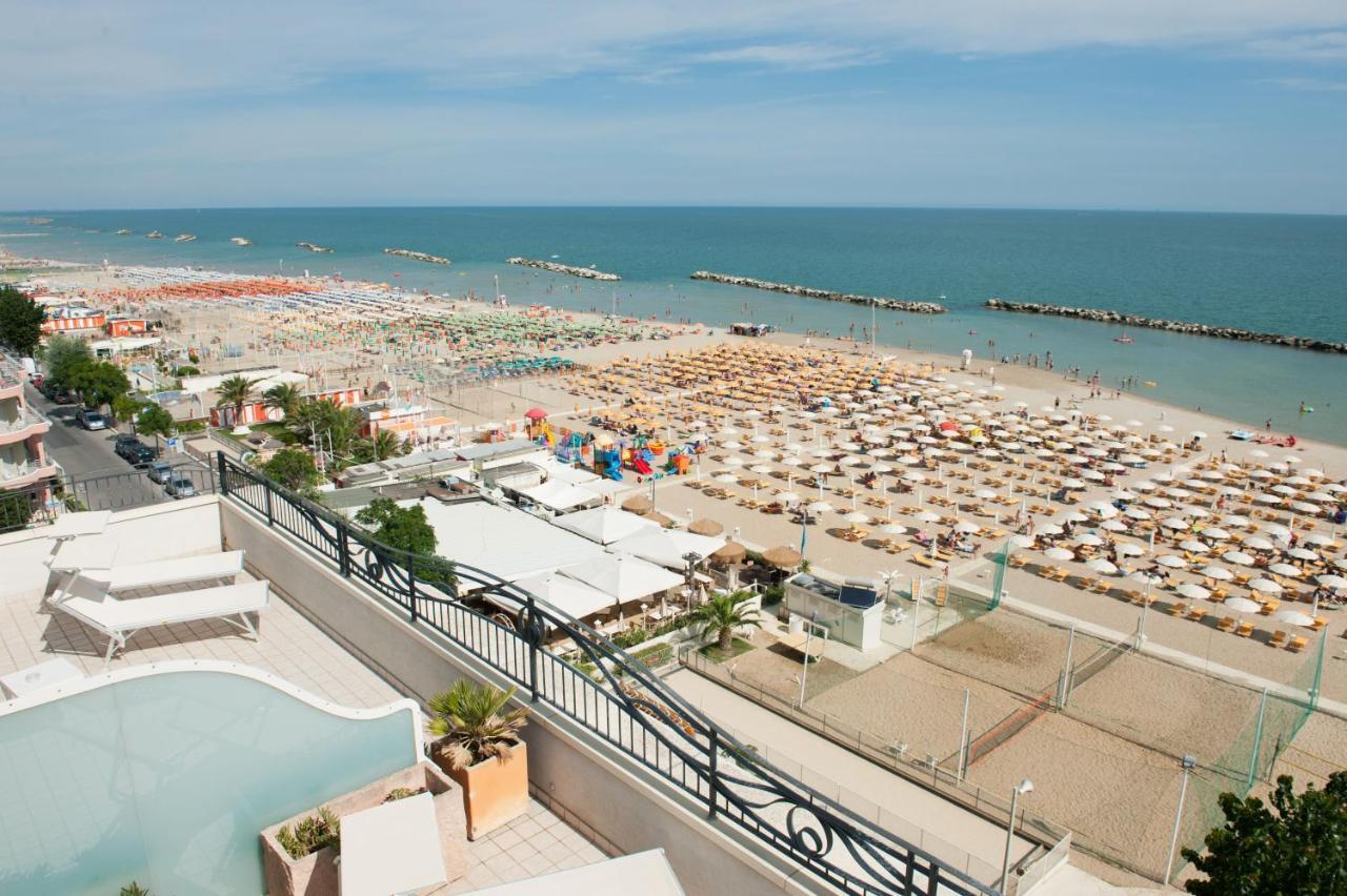 El Cid Campeador - Family Hotel Rimini Esterno foto